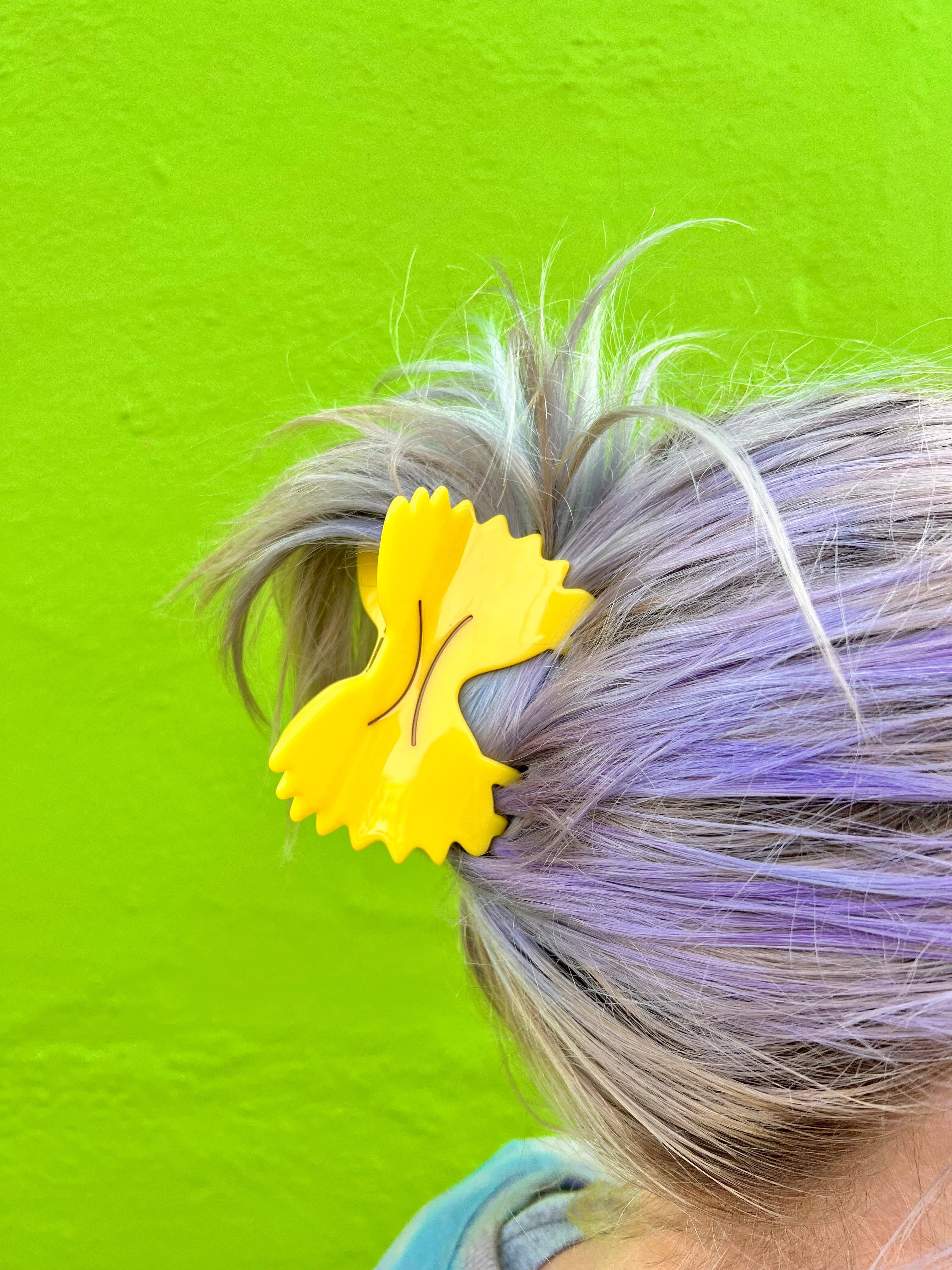 The Peach Fuzz - Wholesale Hair Accessories Set - Women's - Farfalle Pasta Hair Claw10