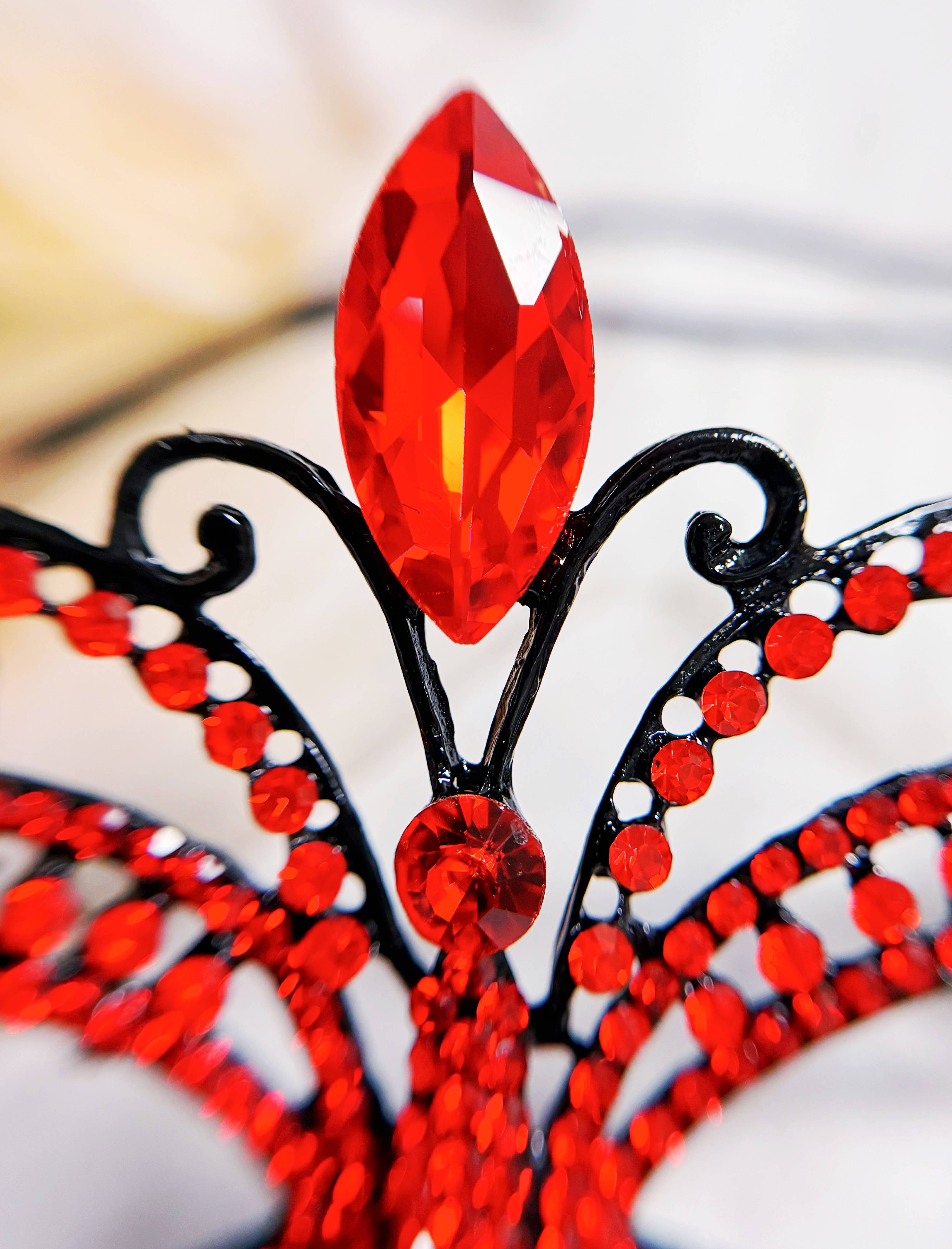 Happy Dream Gifts - Wholesale Costume - Women's - Red Crystal Masquerade Mask, Black Party Mask, Venetian Mask4