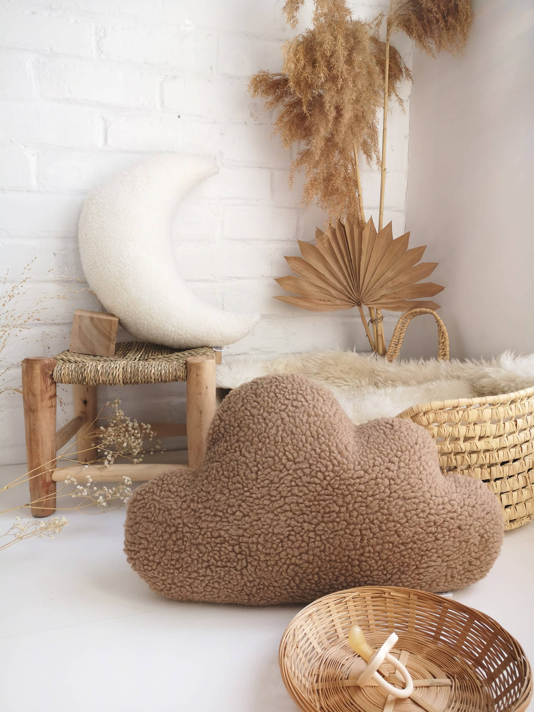 The Butter Flying - Wholesale Pillow/Cushion - Kids & Baby - Cloud cushion for children's room, color Ivory4