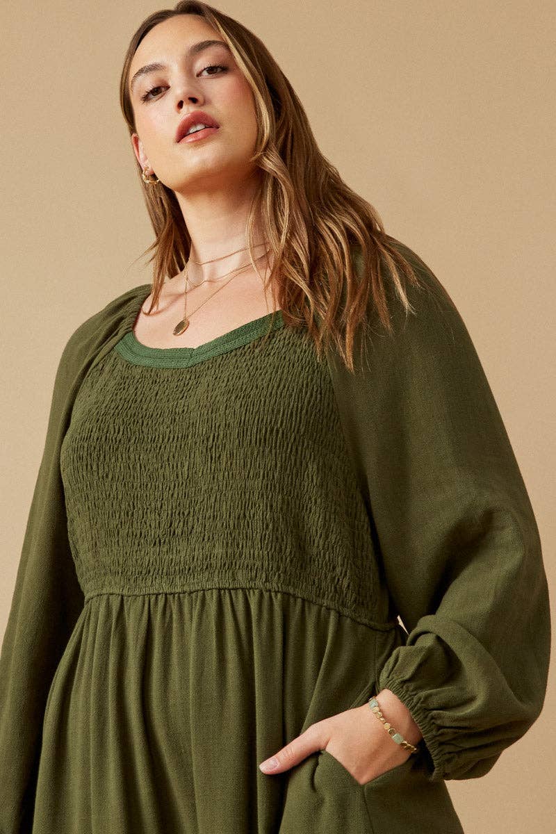 Hayden LA - Vente Robe – femme - Robe à étages pour femmes avec encolure à smocks et bordure en dentelle10