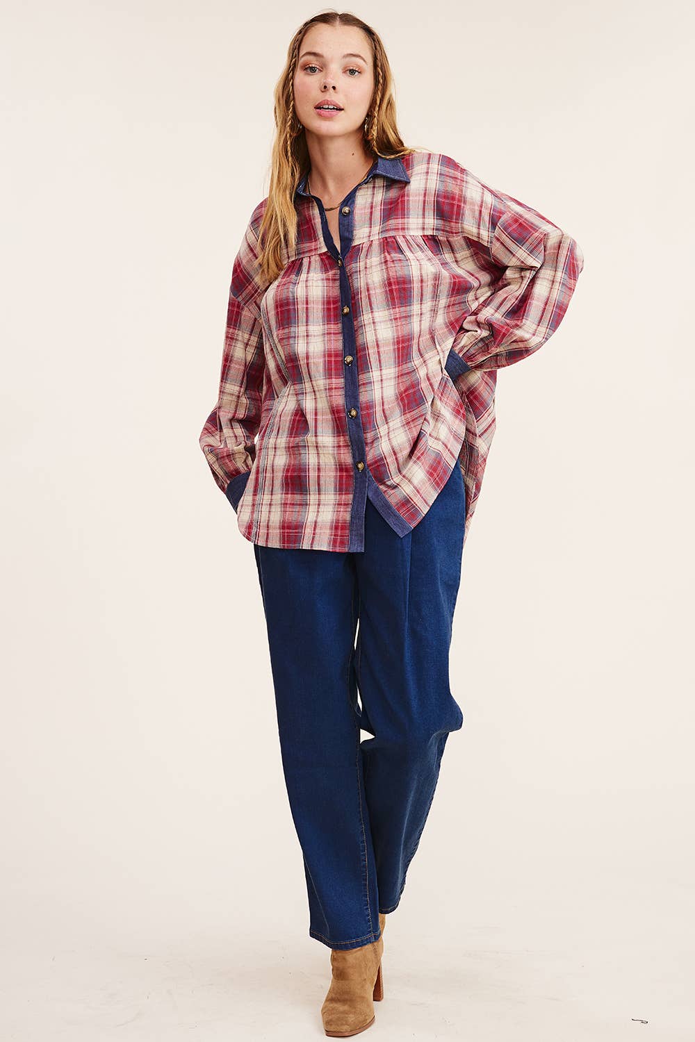 Listicle – Engroshandel Skjorte med buttondown – til kvinder – Blandet ternet oversized skjorte med knapper19