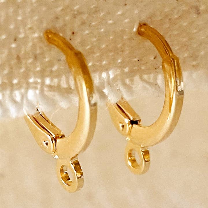 Orecchino a cerchio con chiusura a leva da 12 mm in oro 18 carati per Jewelry Mak per la vendita all'ingrosso da parte di GoldFi