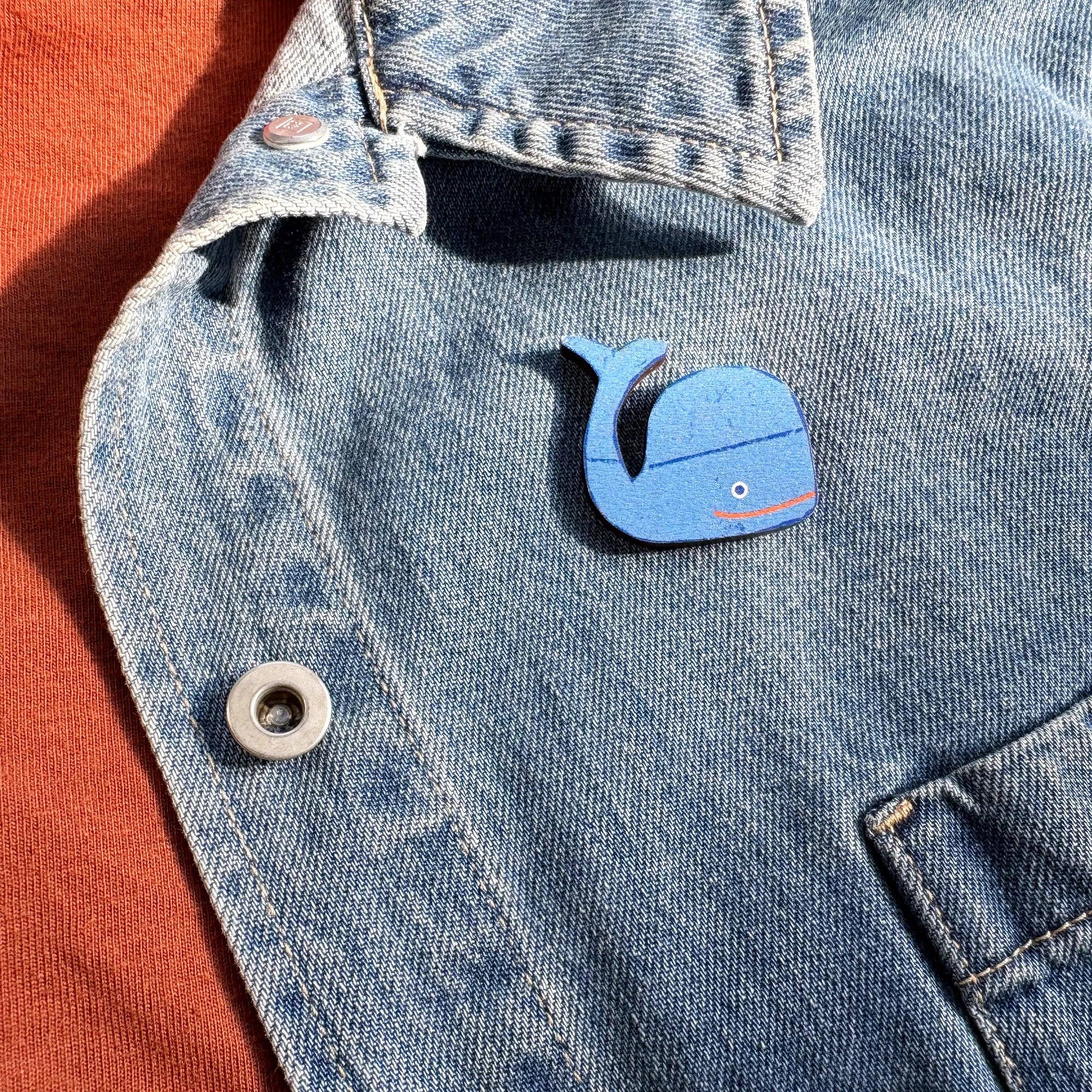 Kautzi Illustrations - Wholesale Lapel Pin/Button - Wooden Pin Whale – Wholesale1