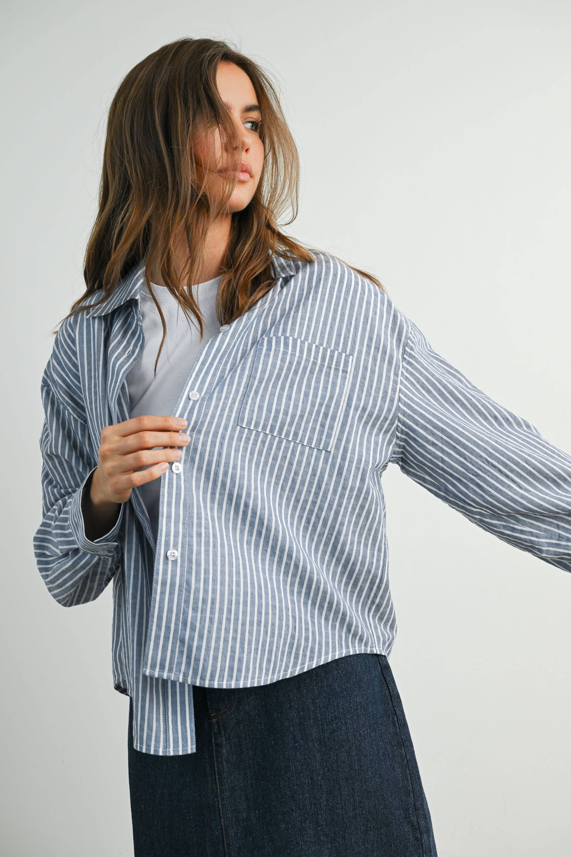 BUTTERMELON - Vente Chemise à col boutonné – femme - Haut à manches longues à rayures et col boutonné raccourci - BMT791528