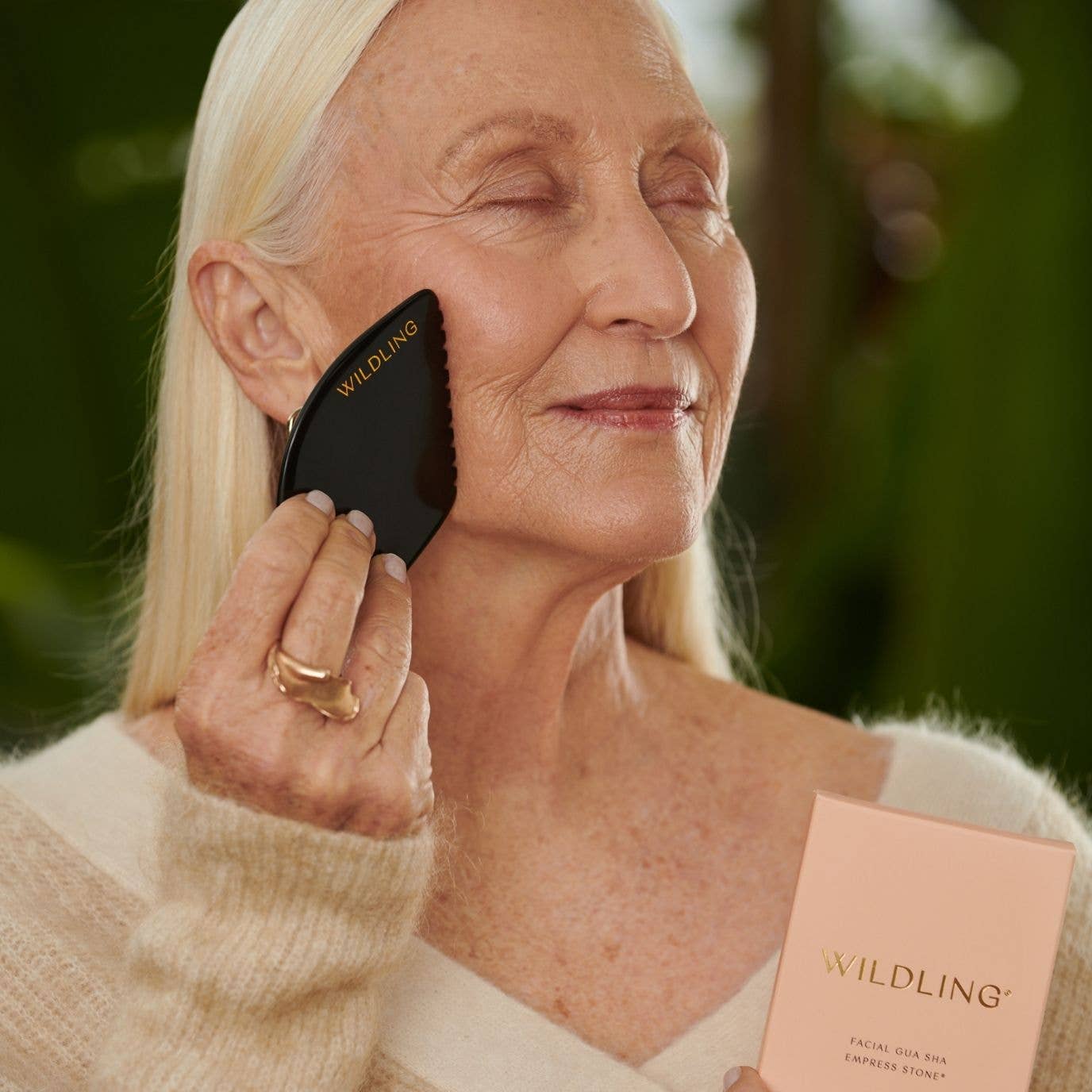 Wildling - Wholesale Gua Sha-roller - Keizerin Stone9