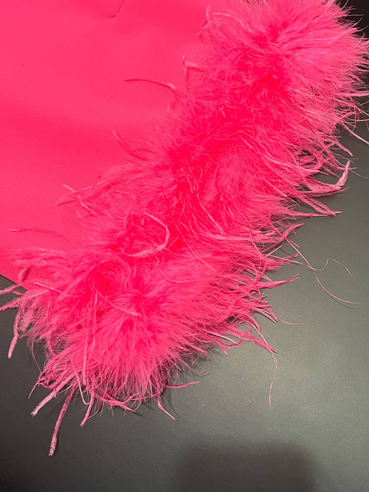 Sanyao Fashion - Wholesale Outerwear Vest - Women's - SY411 White Ostrich Feather Trim Round Neck Sleeveless Top3