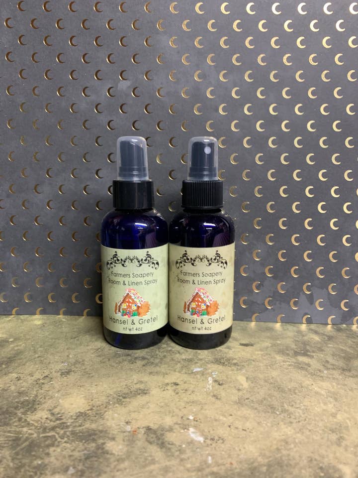 Spray d'ambiance et de linge Hansel et Gretel Pain d'épices pour la vente par Farmers Soapery