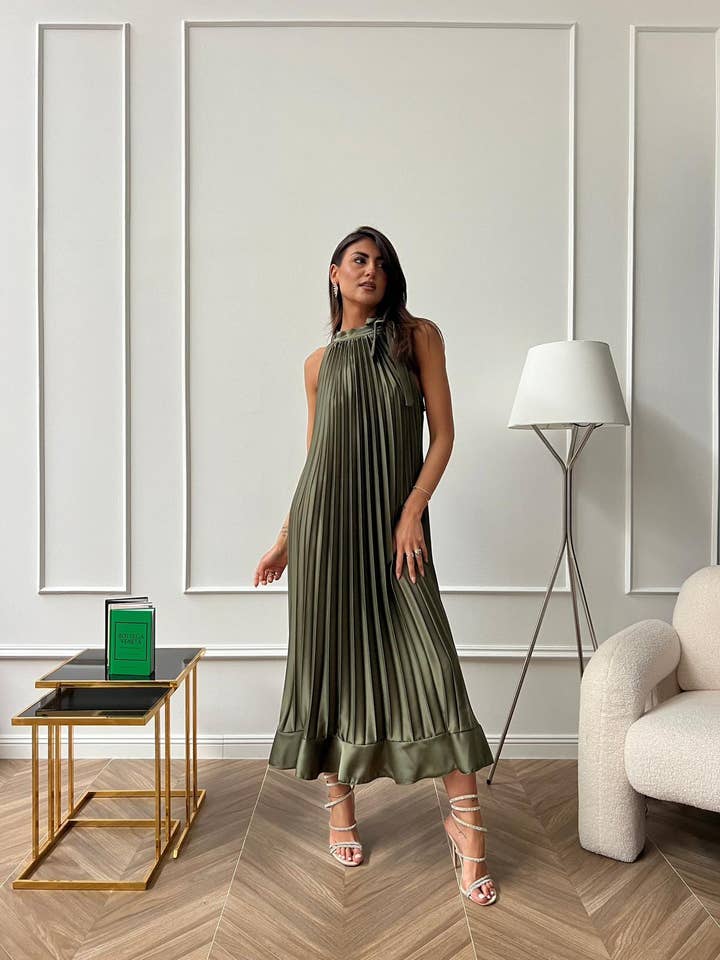 LORIANE - Wholesale Dress - Women's - 7207/61118 Pleated long dress