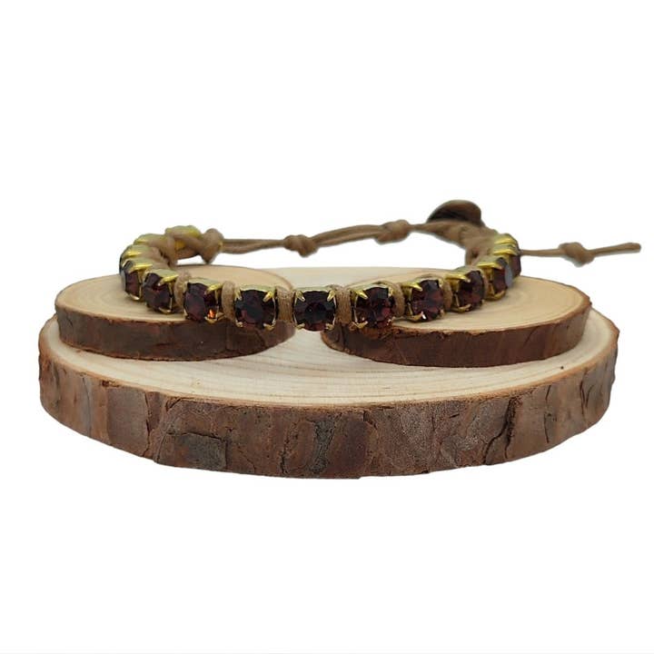 Kristallkedjearmband Stora - Burgundy för wholesale av QUÉ MÁS JEWELS