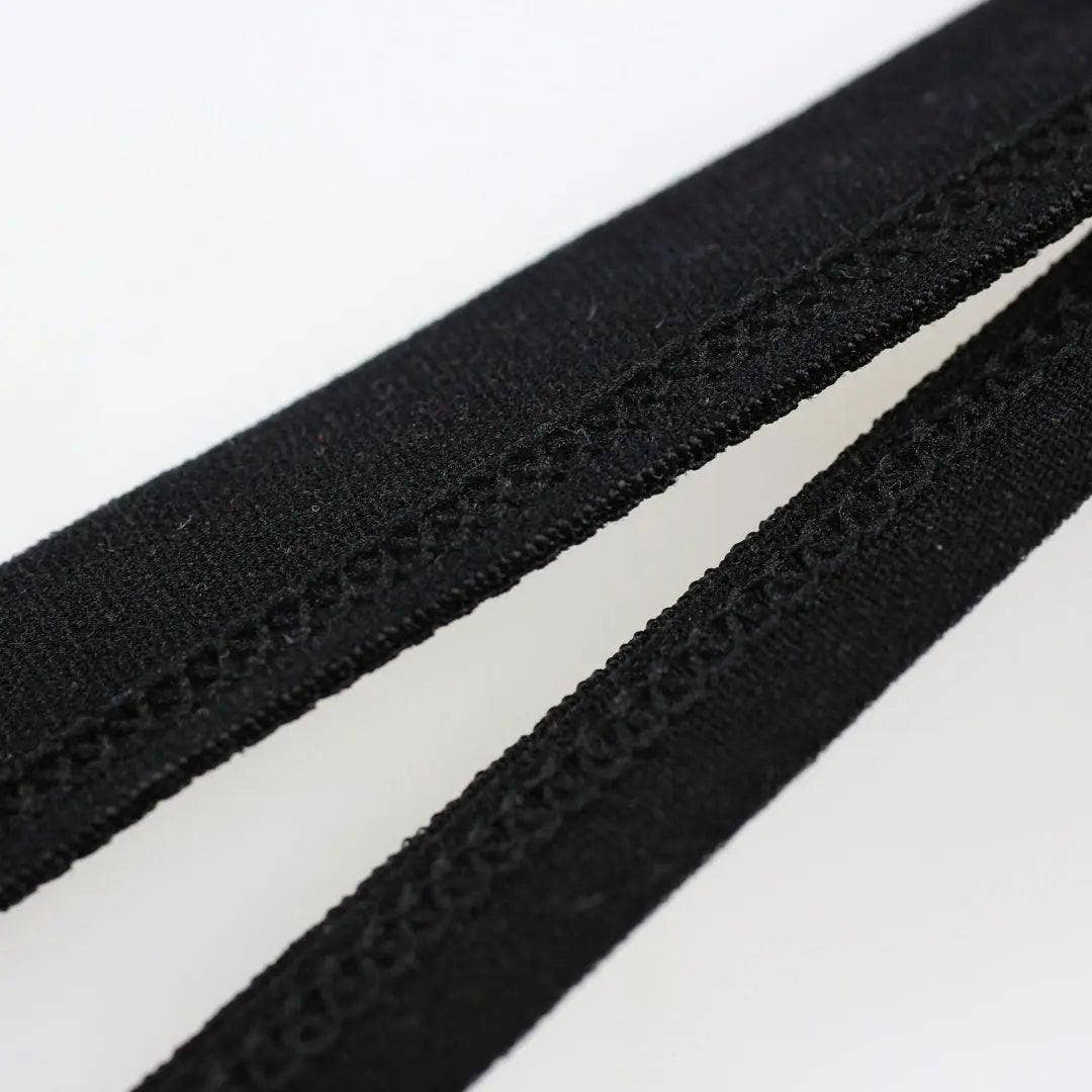 DomiGe – Großhandel Unterwäsche – Herren – Herrenunterwäsche mit elastischem Bund und G-String im hohlen Design9