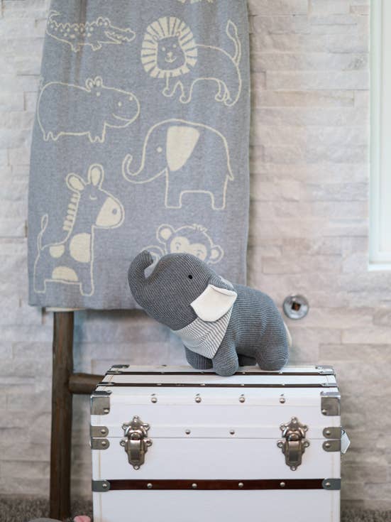 Darzzi – Engroshandel Sengetæppe - Børn og baby – Safari Strikket Baby Blanket1