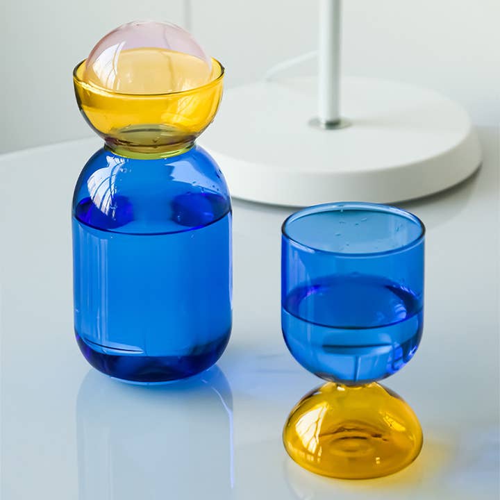 TUTU Home - Wholesale Carafe - “Dopamine" – Blue, Yellow & Pink Colorplay Glass Carafe1