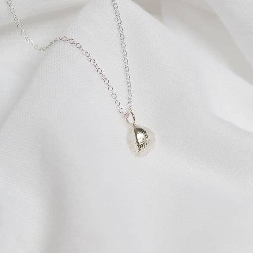 Winzige Muschelkette für den Großhandel von Smoke and Ash