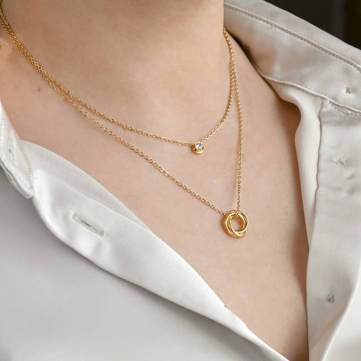 Blueyejewelry - Wholesale Pendant/Charm Necklace - Circle and Bezel Necklace - Layered Bezel Diamond Pendant
