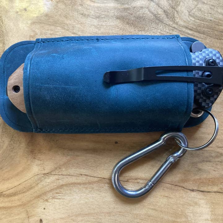 Quail Tail Laser Art - Wholesale Pocket Knife/Holder - Knife Sheath with Carabiner3