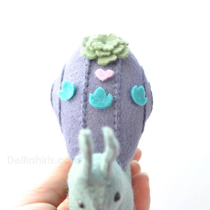 DelilahIris Designs – wholesale Sömnadskit – Gör ditt eget stoppade snigel-DIY-kit6