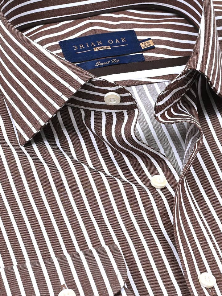 Camicia a righe marroni Smart Fit per la vendita all'ingrosso da parte di Brian Oak Limited