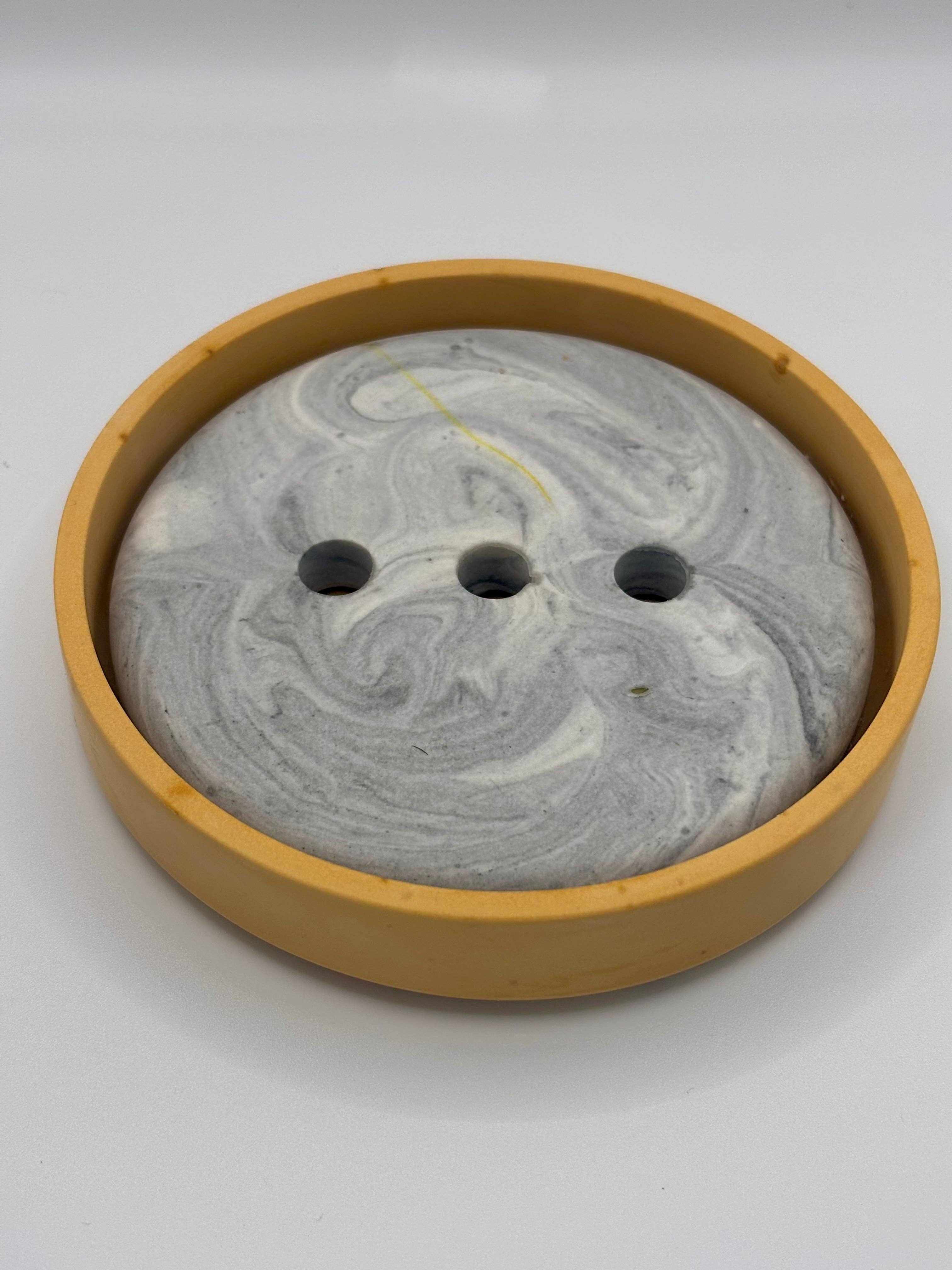 Amandyne Creations – wholesale Soap caddy – Mustard and marble effect Jesmonite round soap holder0