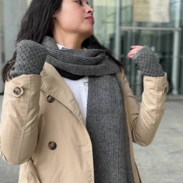 TINKU - Celebrating Bolivian Heritage - Vendita all'ingrosso Sciarpa - Donna - Sciarpa doppia faccia in 100% baby alpaca (YANANTIN) dal Bolivia1