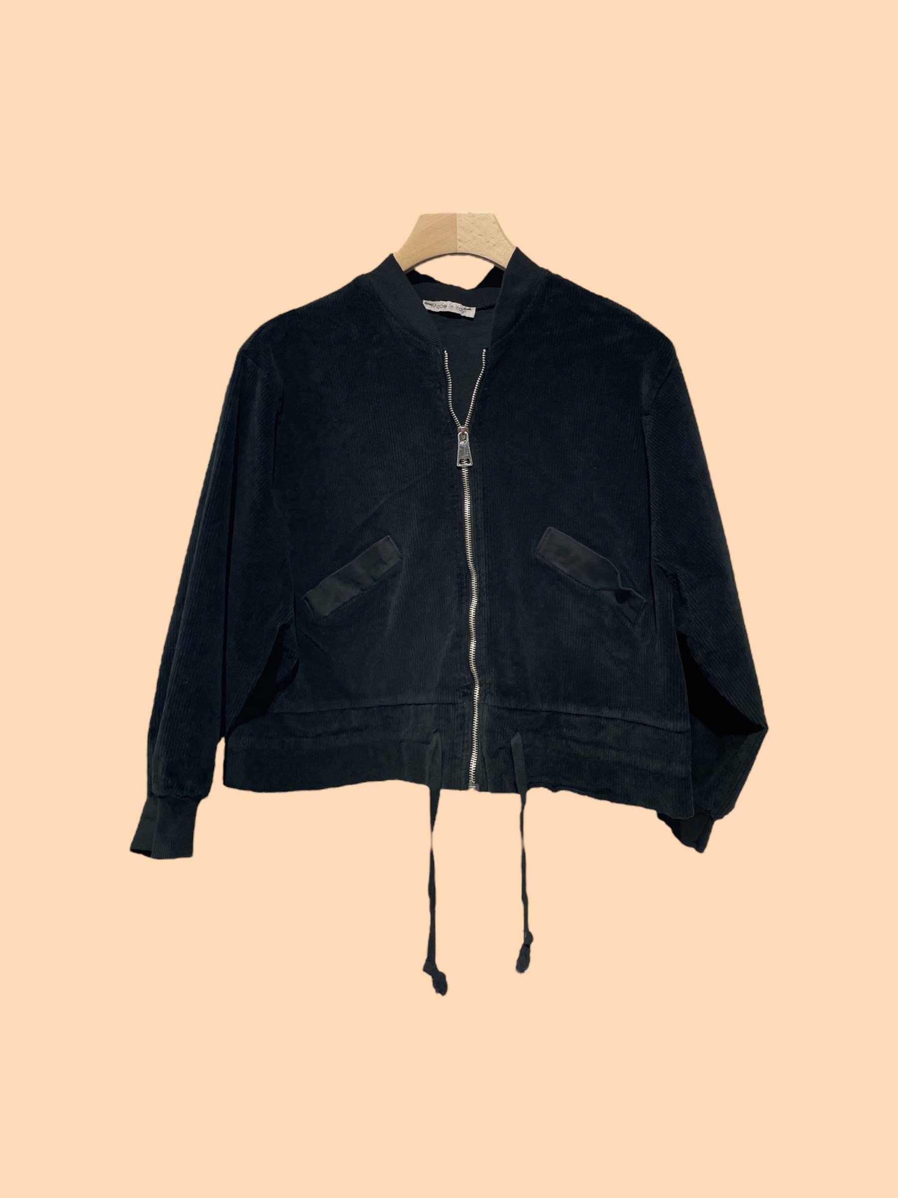 Nota bene - Wholesale Jacket - Women's - Cropped zip-up jacket in corduroy Art 380499