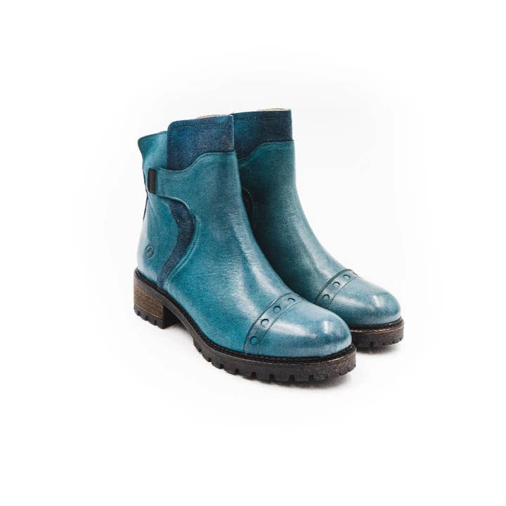 Casta - Wholesale Chelsea Boots - Women's - Moov2