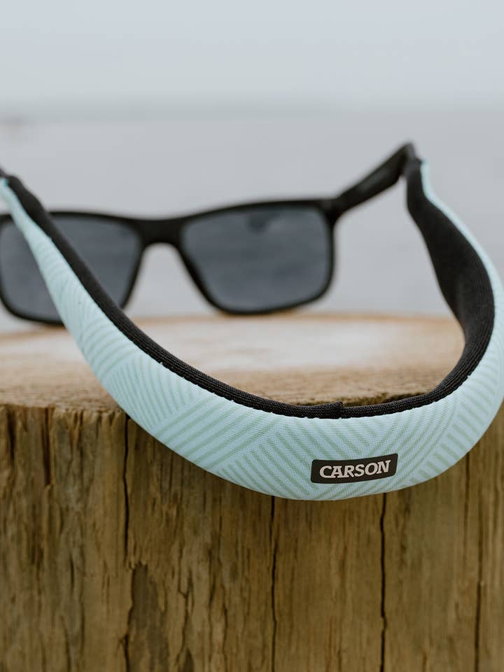 Floating Lightweight Eyewear Retainer for Beach or Boating and other Purchase Wholesale peter milar. Free Returns & Net 60 Terms on Faire trending on Faire.