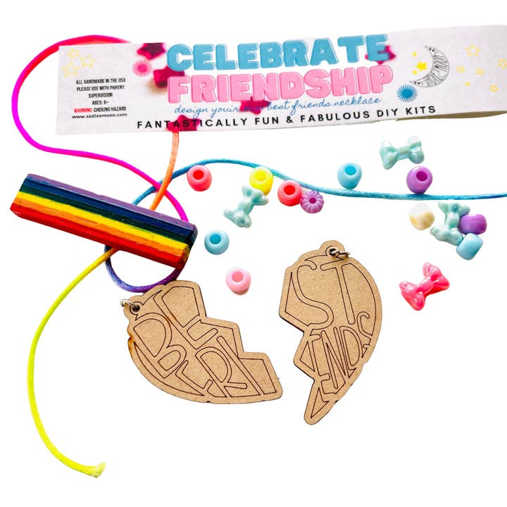 Collier de fête BFF Best Friends en forme de cœur fait à la main pour la vente par Sadie’s Moon