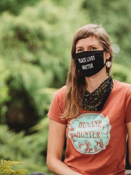 Plant Posse – wholesale Screen printed t-shirt – unisex – Humane Hunter T-shirt5