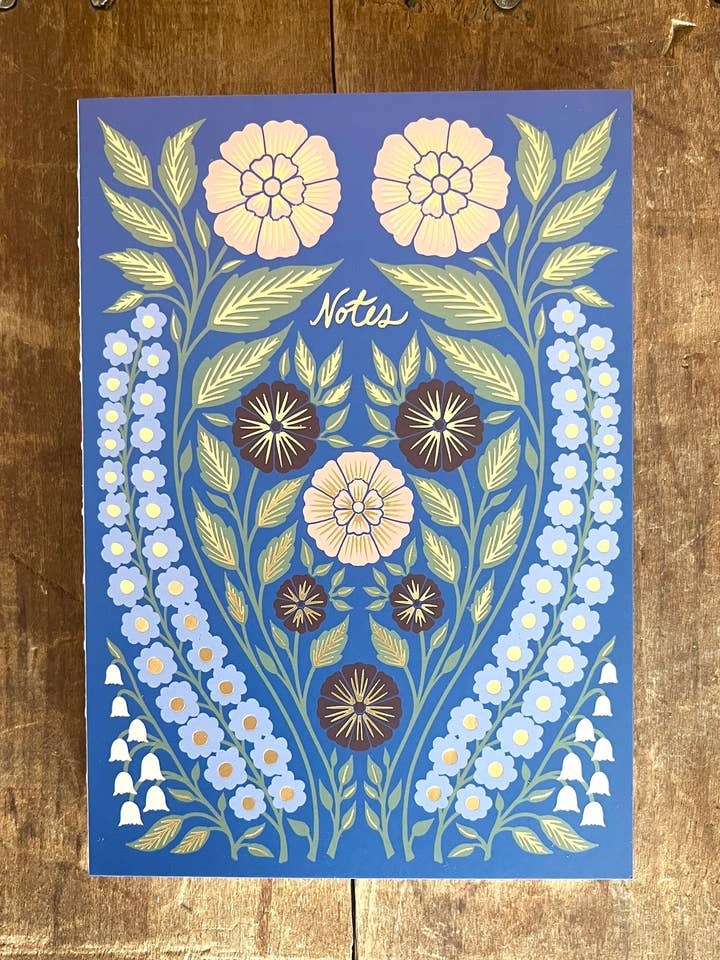 Revista Naked Spine: Folha Floral por atacado de Katharine Watson