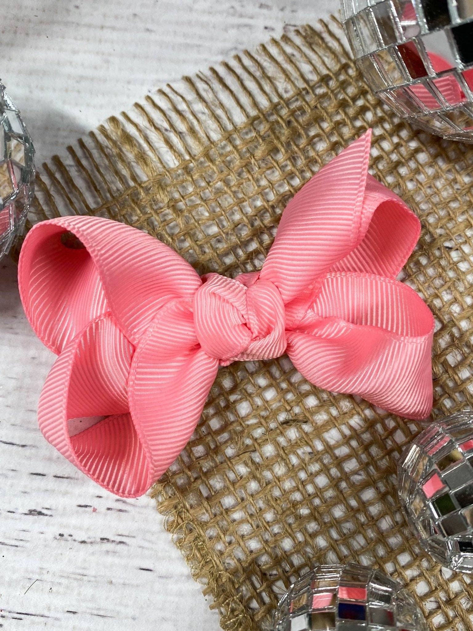 The Hair Bow Company - Wholesale Hair Bow - Kids - Original Grosgrain Hair Bow - Alligator Clip - 3"32
