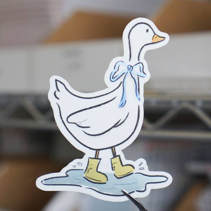 Autocollant Mat Oie Pluvieuse avec Détails Miroir pour la vente par Ginably