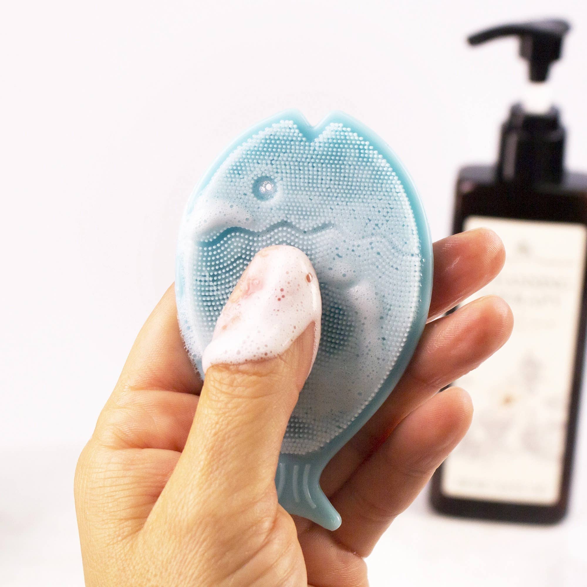 Innobaby on Faire - Wholesale Hair Brush/Comb - Kids & Baby - Silicone Mini Bath Scrub for Babies / Cradle Cap Brush3