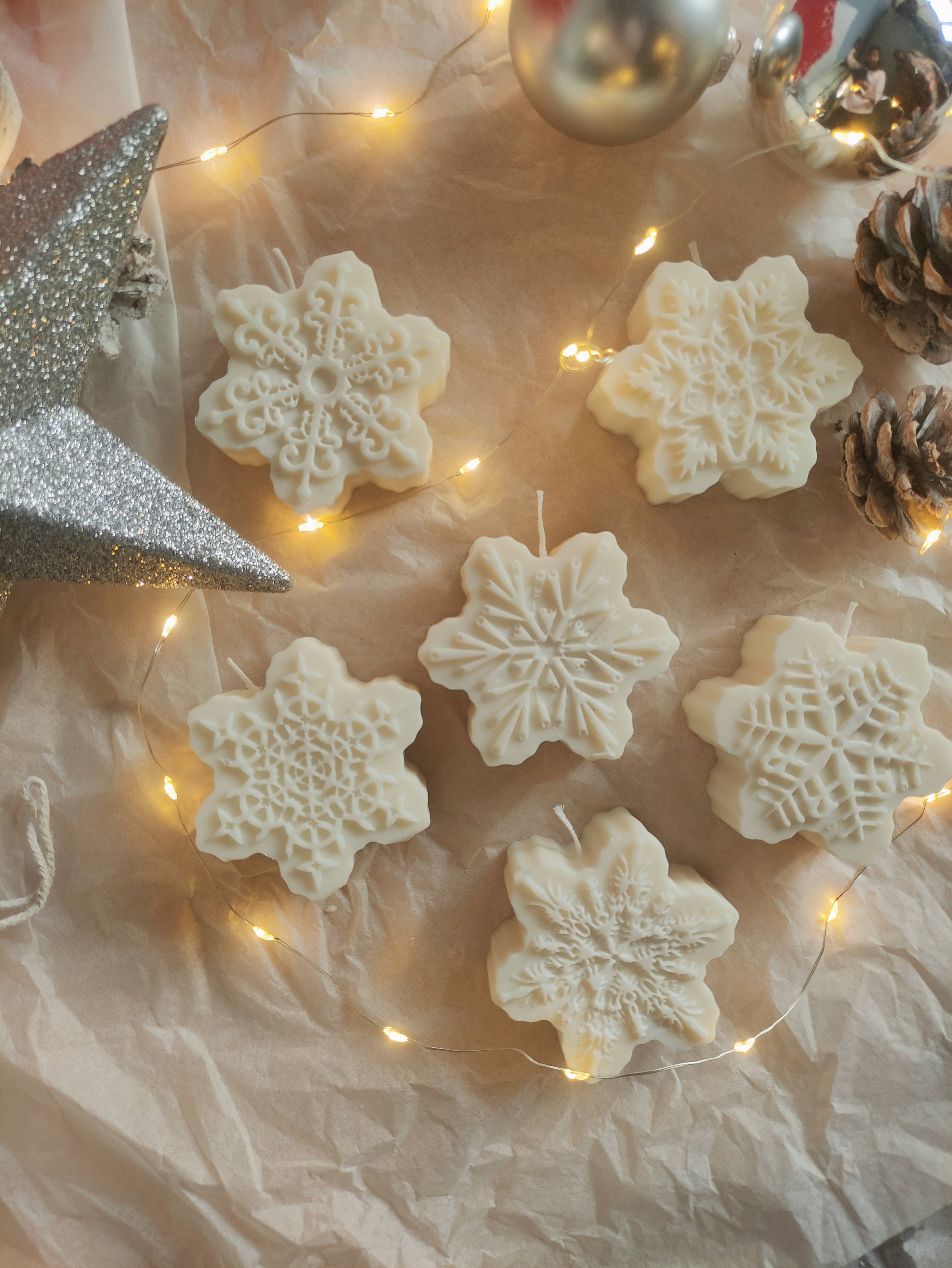 Prechi creations - Wholesale Novelty Candle - Snow Flakes Candle2