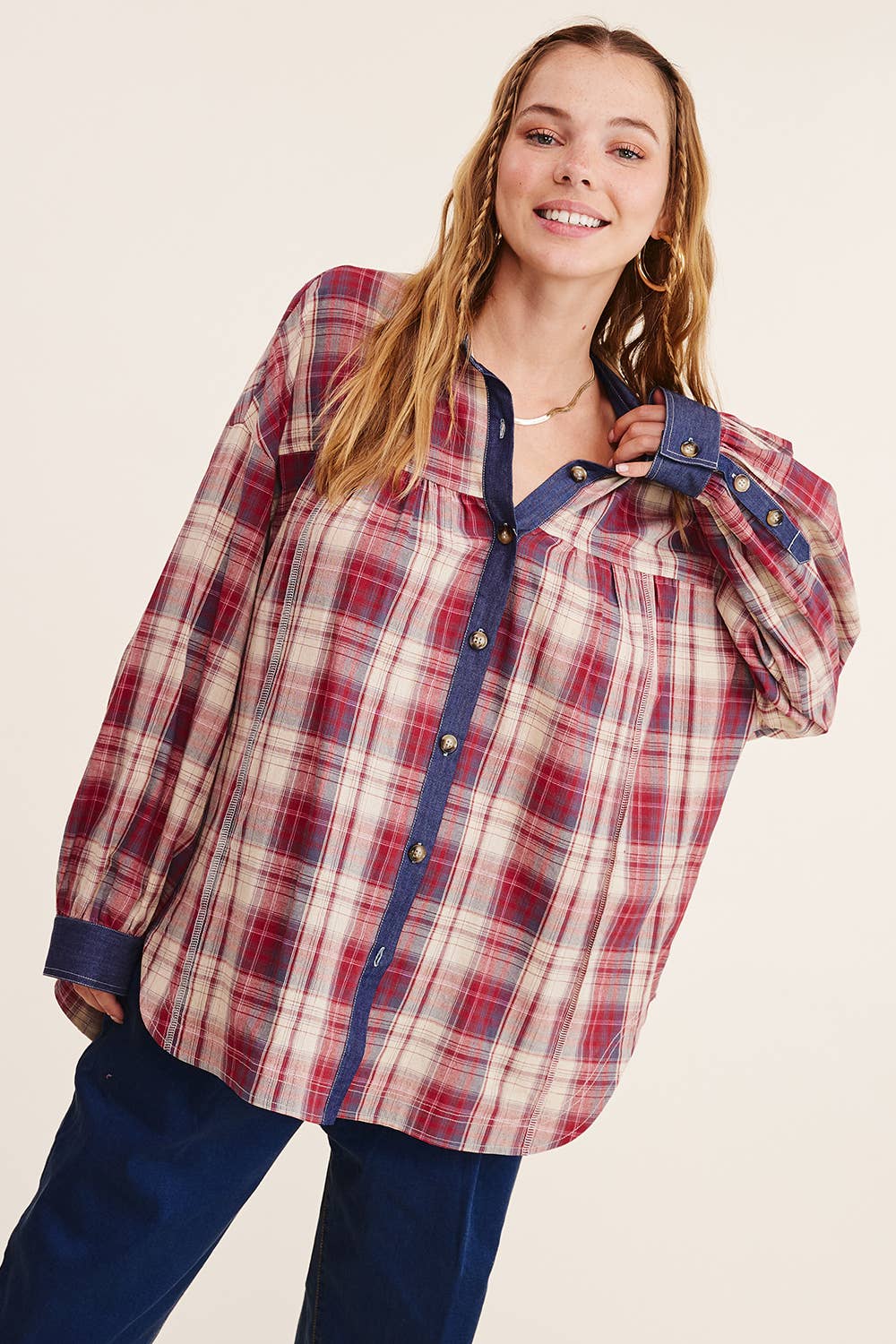 Listicle – Engroshandel Skjorte med buttondown – til kvinder – Blandet ternet oversized skjorte med knapper9