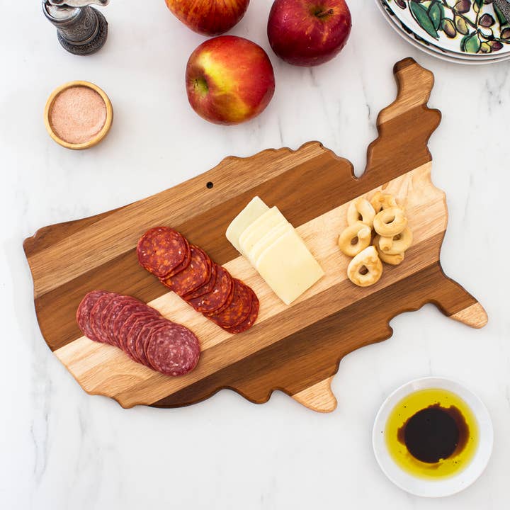 Totally Bamboo - Wholesale Cutting Board - Rock & Branch® Shiplap Series USA Serving Board1