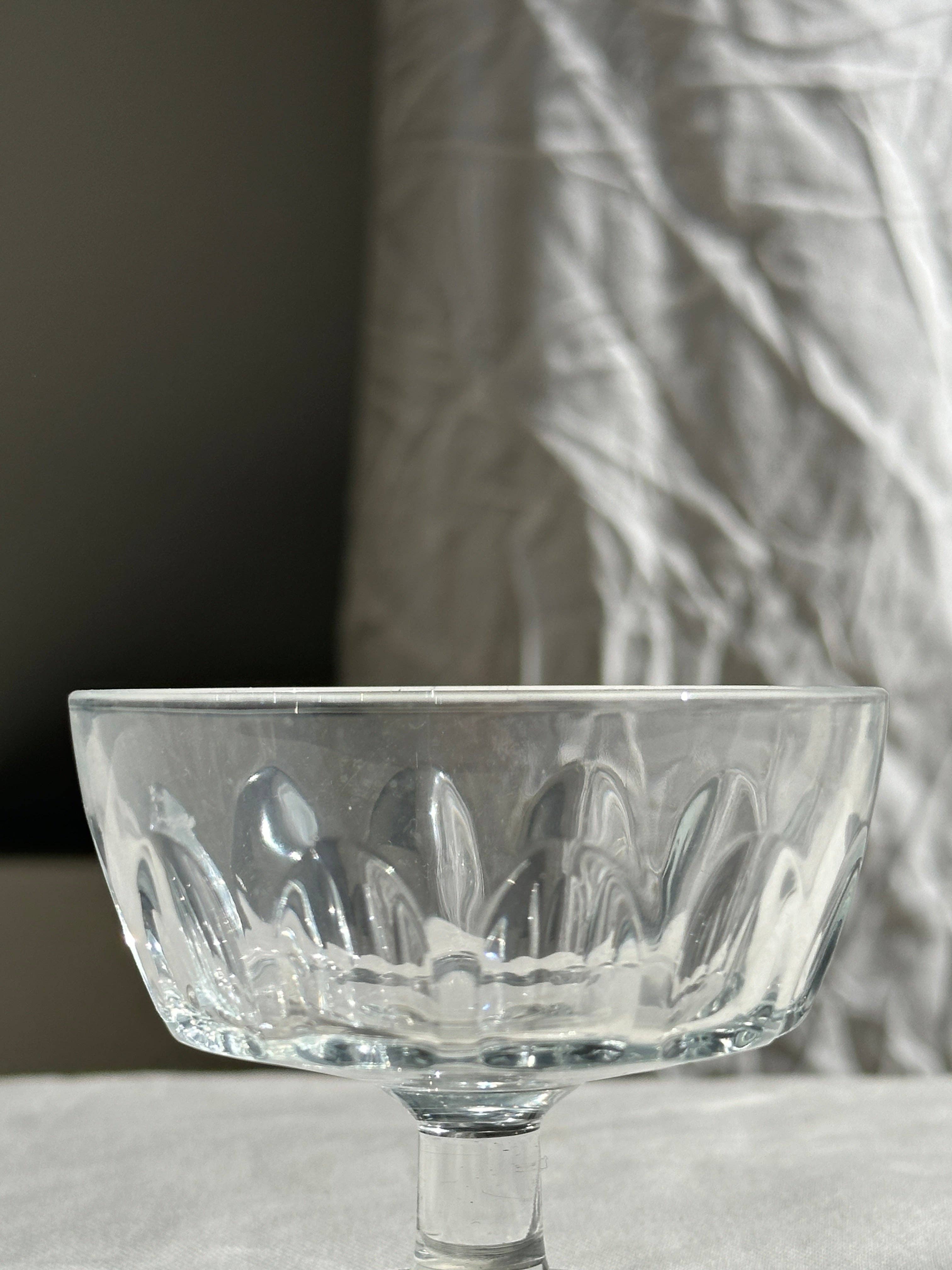 Office Objets - Venta al por mayor Copas de cóctel/licor - 11 copas con tallo Arcoroc de Francia7