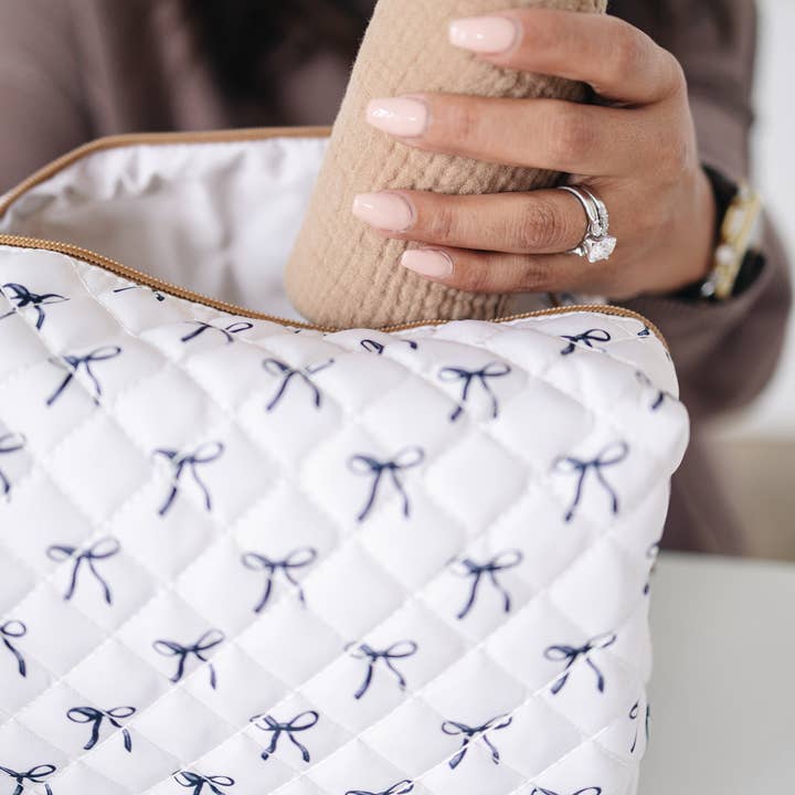 Frederick Family Co. - Wholesale Makeup/Cosmetic Bag - Quilted Carry All Pouch for Women – Large Makeup Organizer Bag, Stand Up Toiletry Case, Wide Zipper Opening, Cute Travel Pouch32