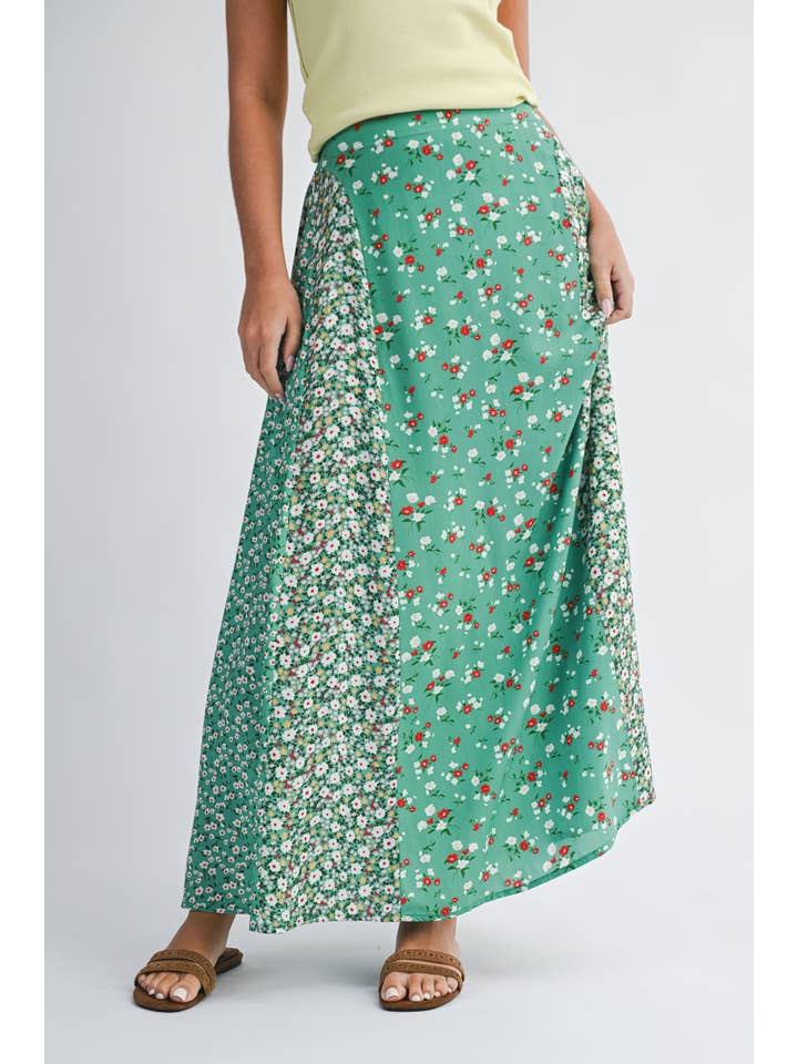 AEMI + CO - Wholesale Skirt - Women's - 745BK Melanie Skirt 115