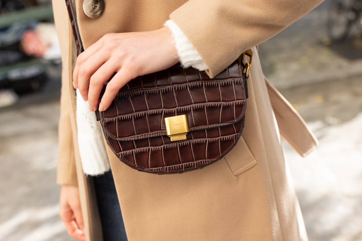 PÖ&ME – Großhandel Messenger Bag – Damen – Wie eine Wolke Croco6