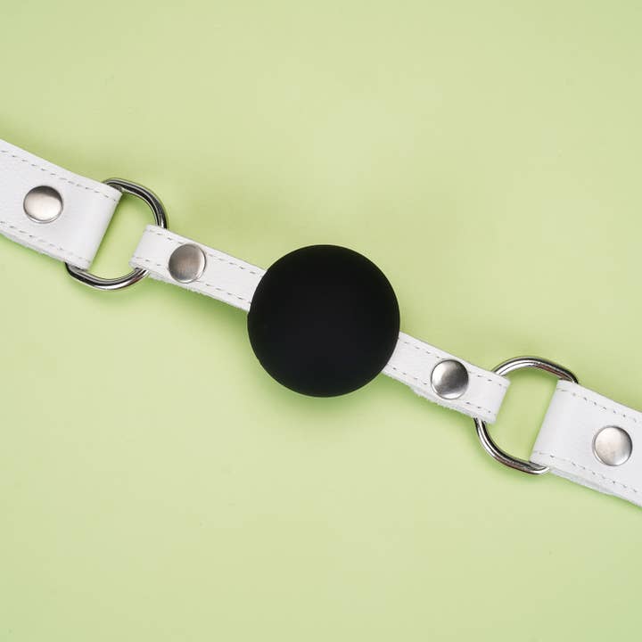 Liebe Seele - Wholesale Sex Toy - Fuji White - Cow Leather Matt Black Silicone Ball Gag3