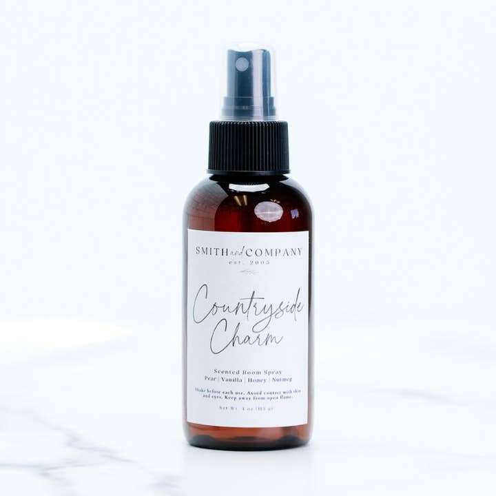 Countryside Charm | NOUVEAU spray d'ambiance anti-odeurs pour la vente par Smith and Company Candles