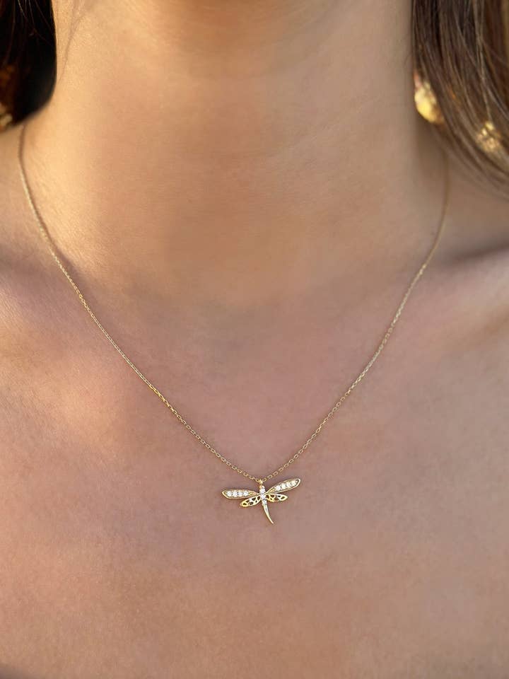 Dragonfly Necklace,HighQuality Gold Direct from Manufacturer for wholesale by Gider Jewelry