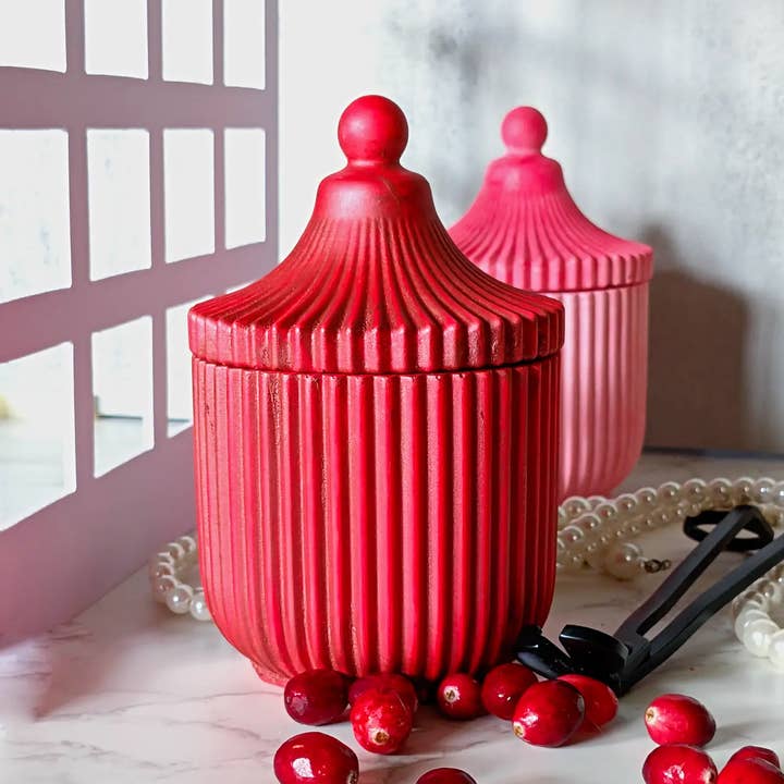 Zyndl - Wholesale Jar/Filled Candle - RED RIDING MOOD | Coconut Wax Candle | Frasier Fir and Apple