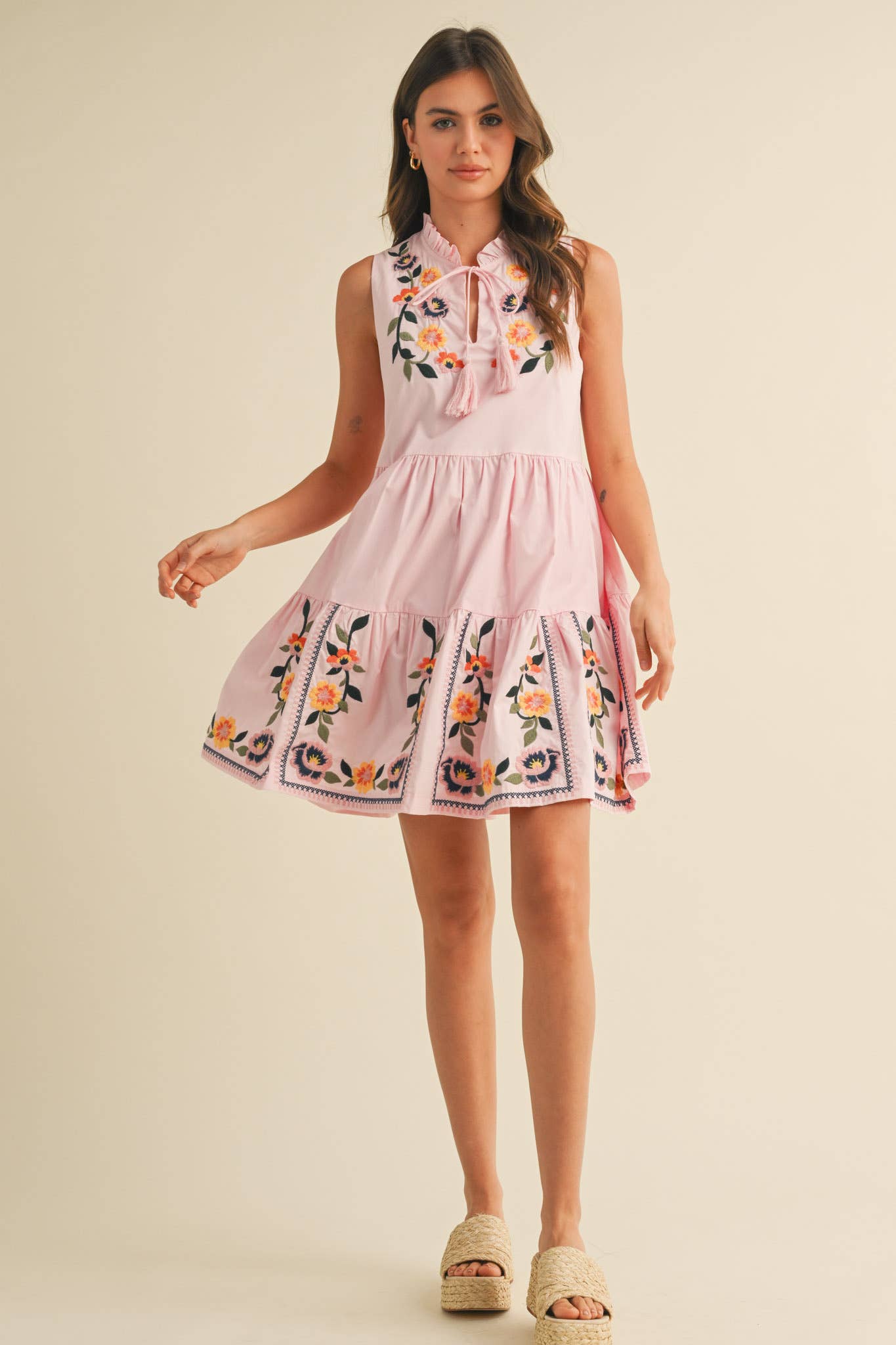 &MERCI - Wholesale Dress - Women's - FLORAL EMBROIDERY TIERED MINI DRESS MDR384132