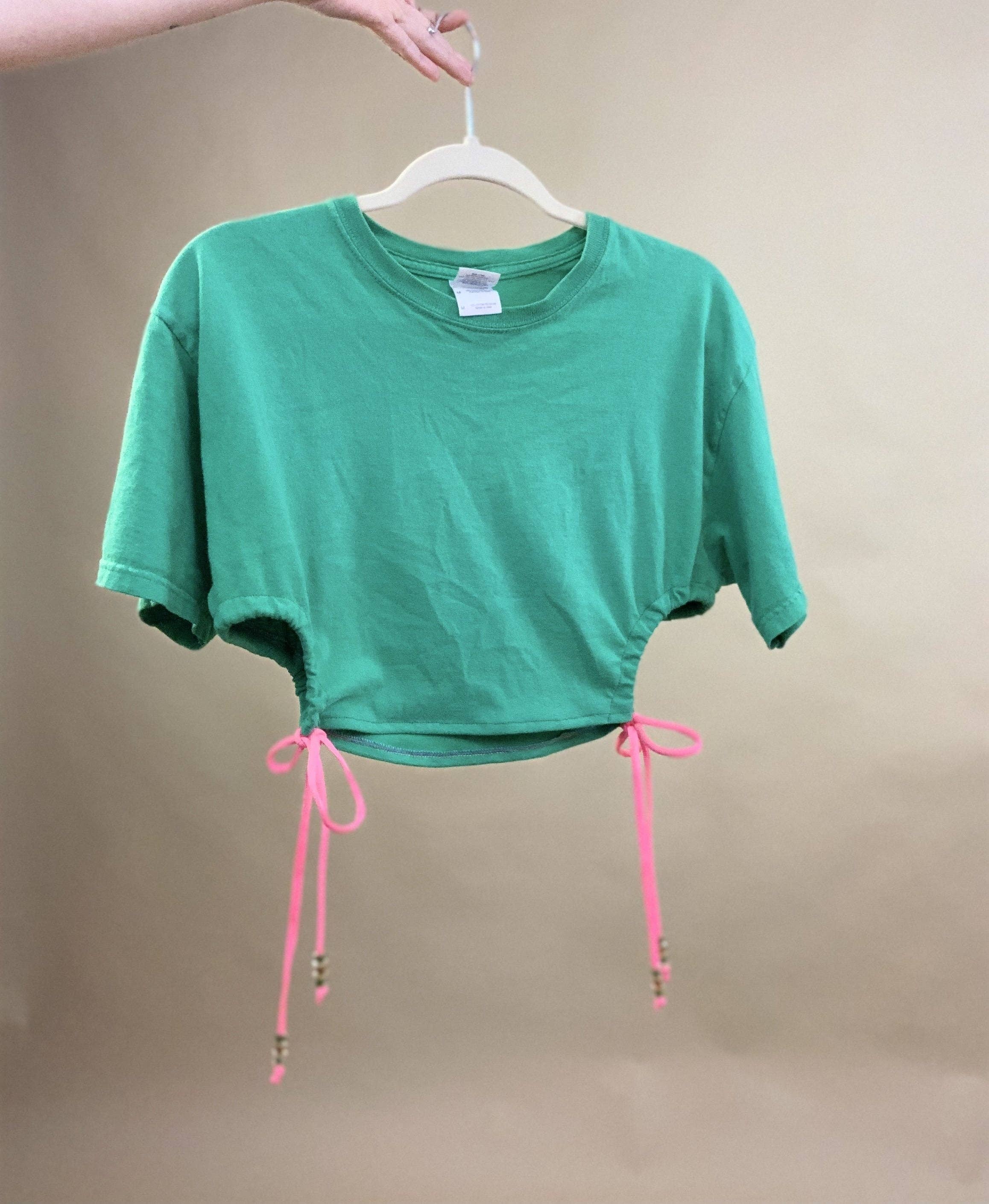 Shop Journal Vintage - Wholesale T-Shirt - Women's - Custom cutout ruch side tee4