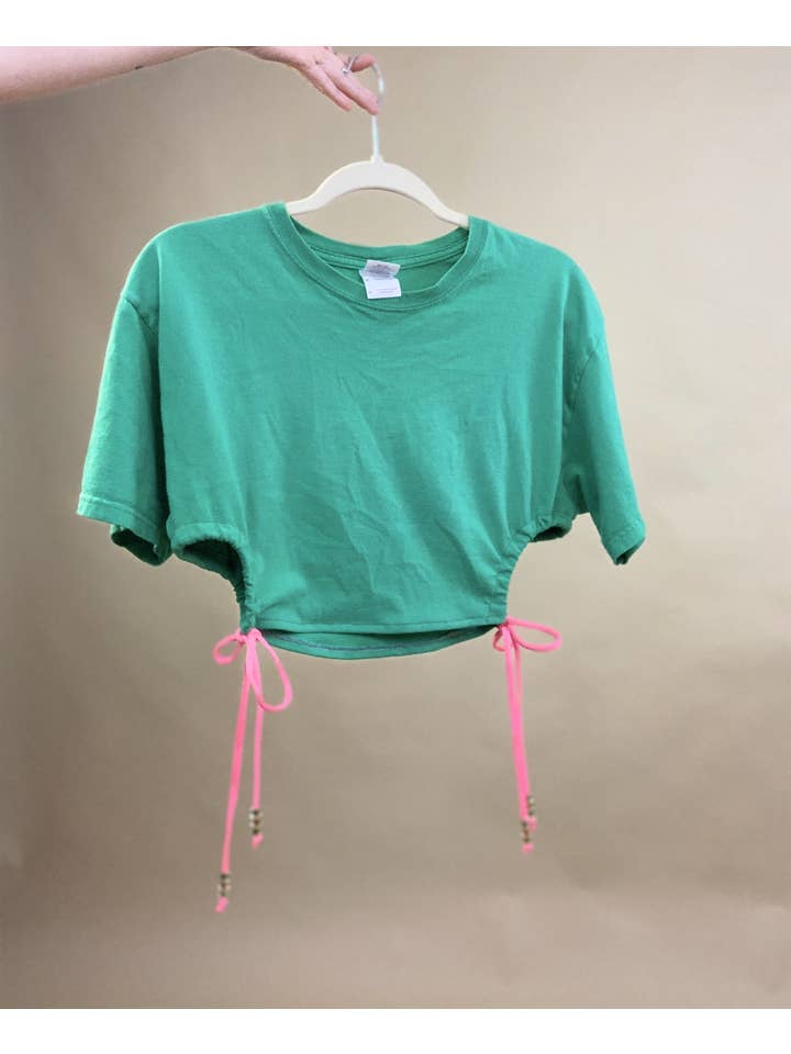 Shop Journal Vintage - Wholesale T-Shirt - Women's - Custom cutout ruch side tee4