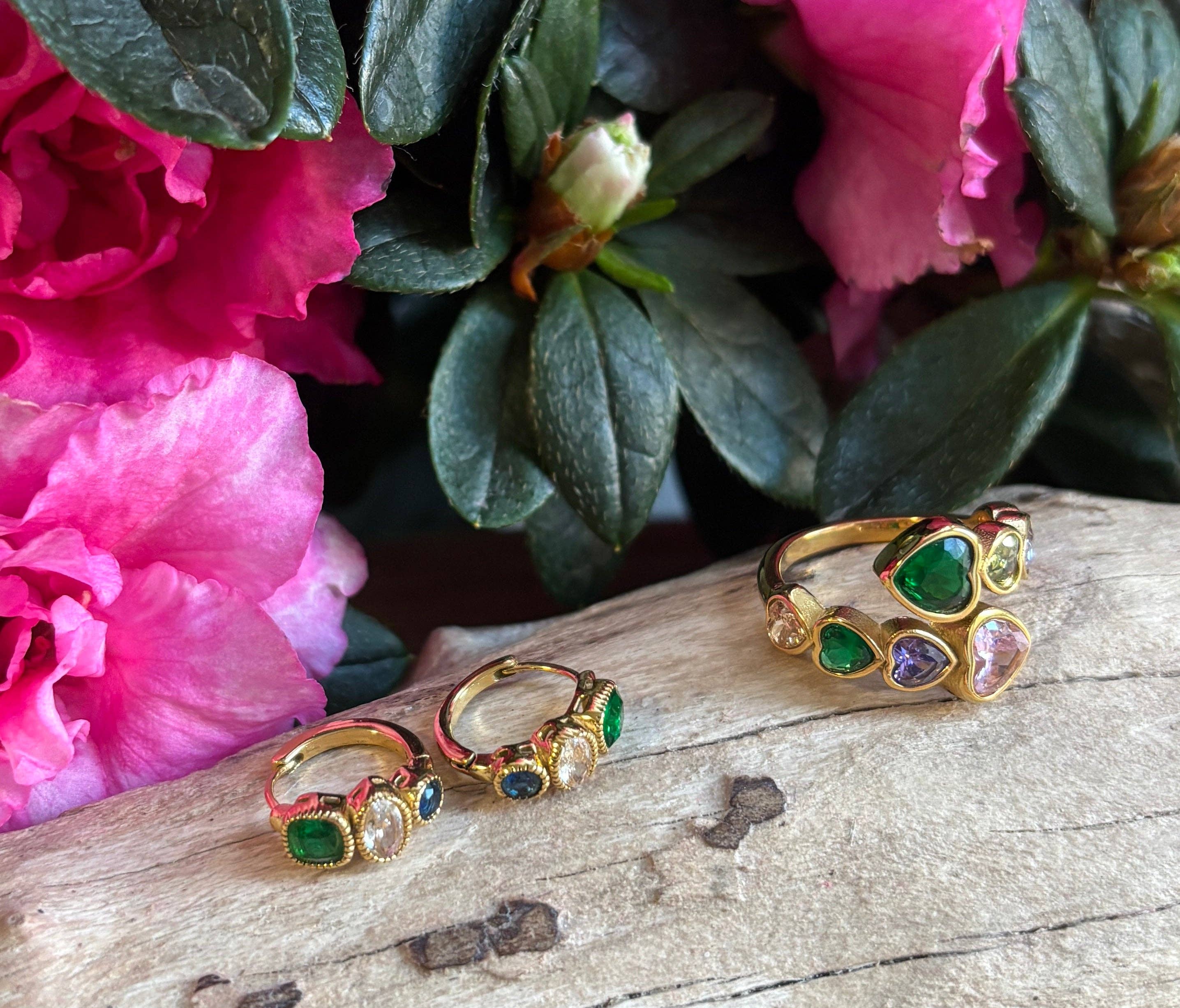 Ocean Ripples – wholesale Multi-stone ring – 18ct Gold Plated Multi Coloured Faceted Heart Adjustable Ring   2