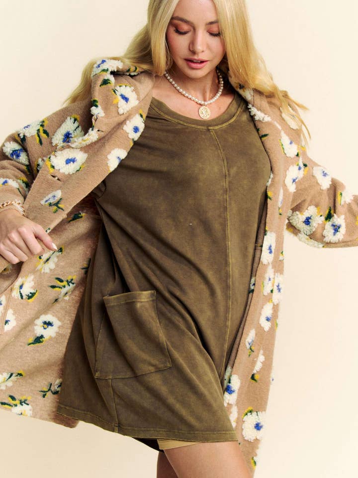 Davi & Dani - Wholesale Jacket – Women's - FLORAL POCKET CHUNKY BUTTON FRONT HOODIE JACKET11