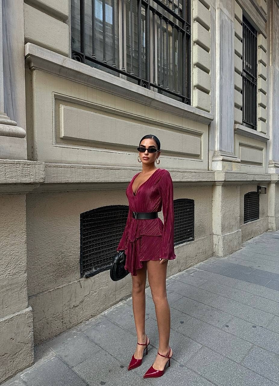 Standpoint Top - Wholesale Dress - Women's - The Bella Pleated Mini Dress – 100611