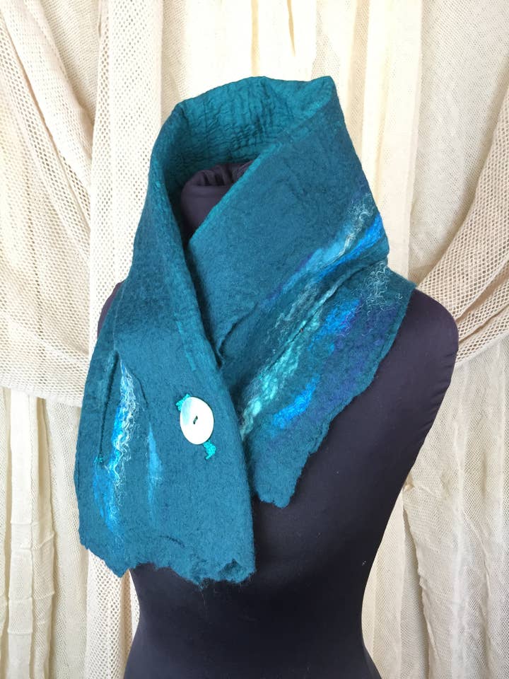 Krikand Blå Uld Stjal ~ Boho Kvinder Tilbehør ~ Skræddersyet Tørklæde ~ Merino Uld Neckwarmer ~ Winter Sjal ~ Nuno Filt Tilbehør for engroshandel hos Elfn